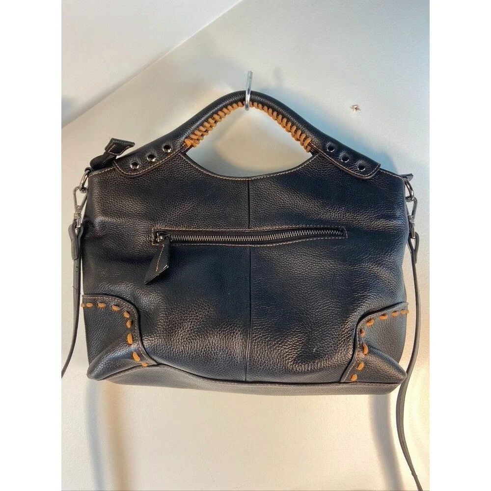 Heshe women black